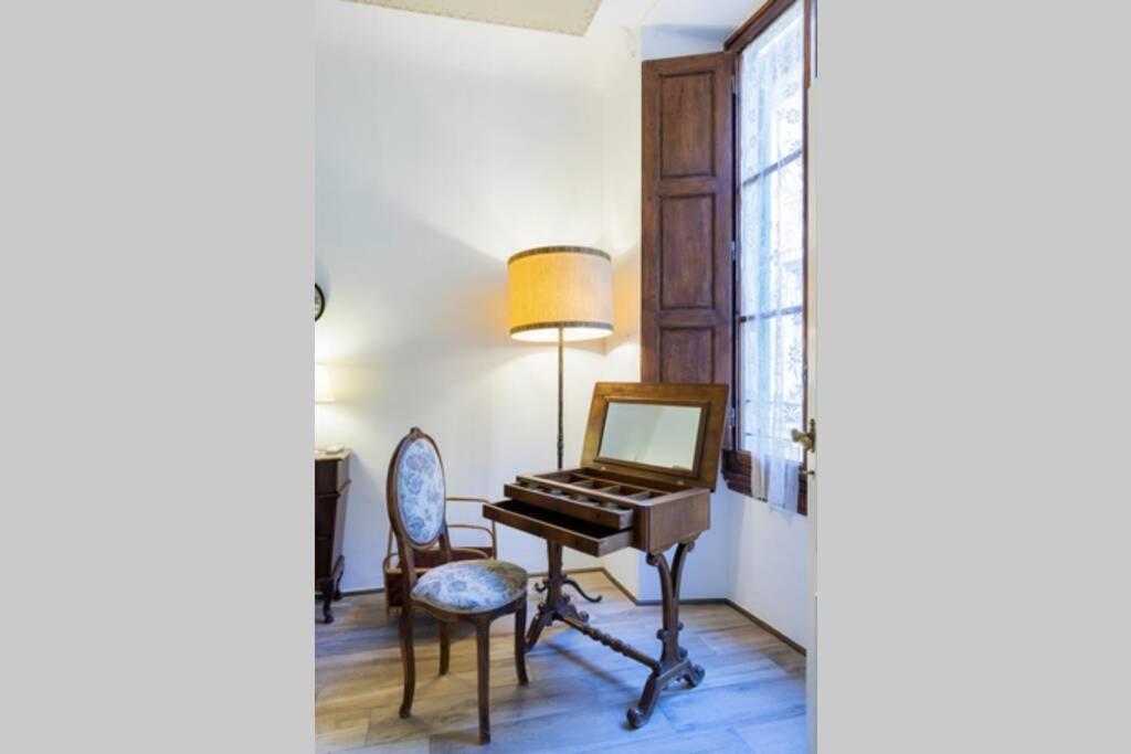 Il Vecchio Baule - Santa Maria Novella Apartment Florence Luaran gambar